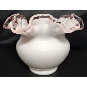 Vintage‎ Fenton Rose Crest Milk Glass Rose Bowl Pink Ruffled Rim Vase 4"x5"